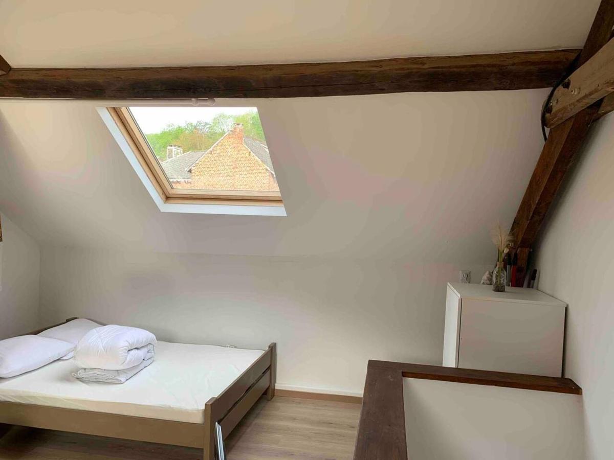 Apartamento 2Pas2Meuse Waulsort Exterior foto