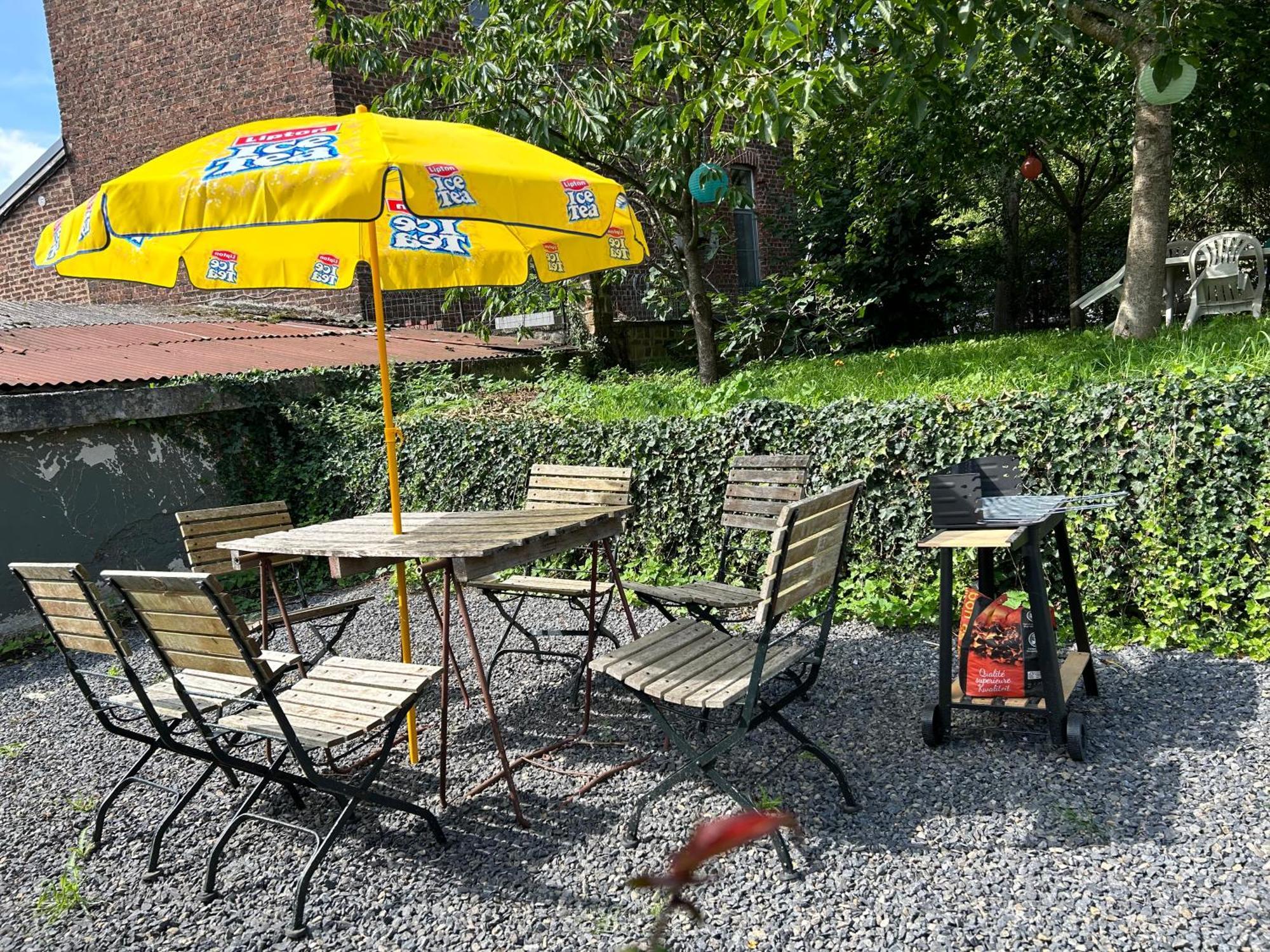 Apartamento 2Pas2Meuse Waulsort Exterior foto